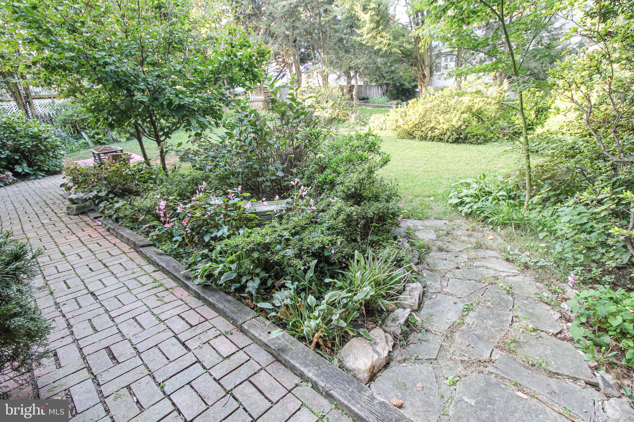 1607 Forest Glen Road Silver Spring, MD 20910 - Photo 8 of 49 Gallery Image 8