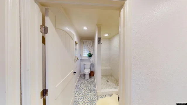 $385,000 | 299 Leedy Drive, Lander, WY 82520