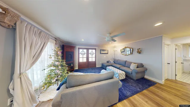 $385,000 | 299 Leedy Drive, Lander, WY 82520