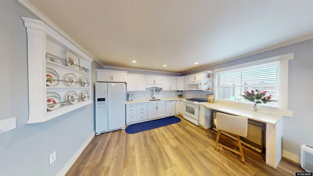 $385,000 | 299 Leedy Drive, Lander, WY 82520