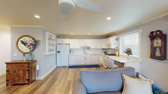 $385,000 | 299 Leedy Drive, Lander, WY 82520