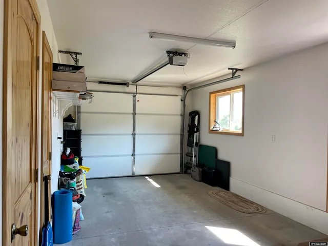 $385,000 | 299 Leedy Drive, Lander, WY 82520