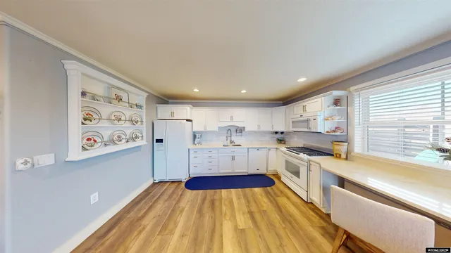 $385,000 | 299 Leedy Drive, Lander, WY 82520