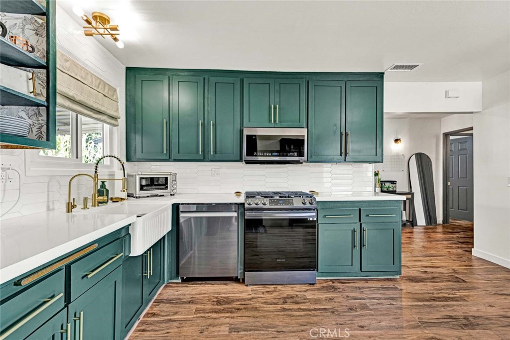 330 North Colgate Street Anaheim, CA 92801 - Photo 4 of 20