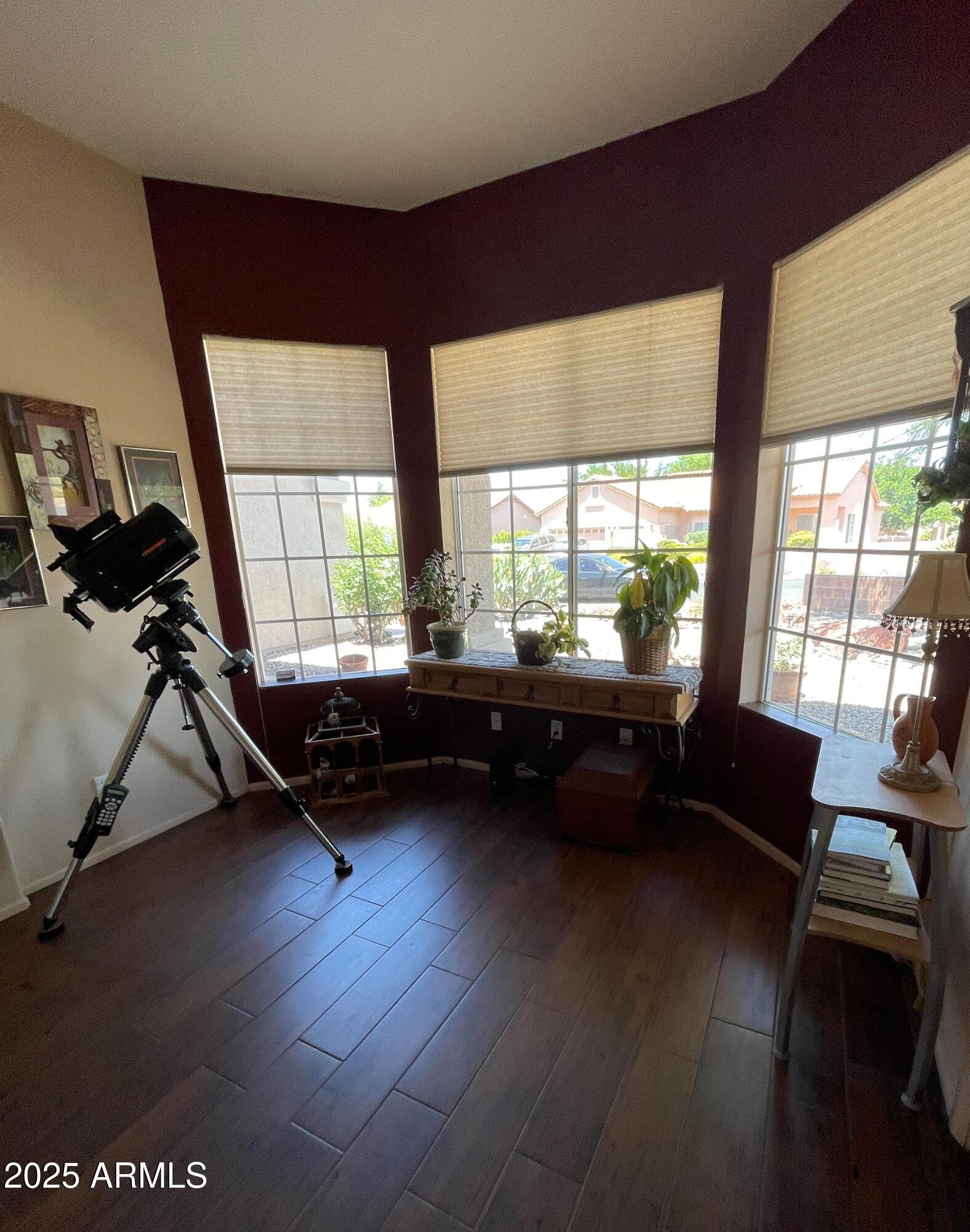 5325 Whisper Ridge Cornville, AZ 86325 - Photo 20 of 54 a living room with furniture and a large window