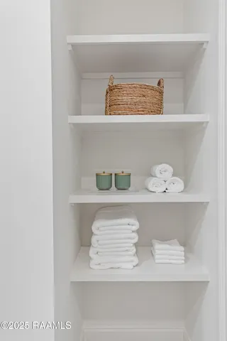 $2,300 | 307 4th Street, Unit G, Youngsville, LA 70592