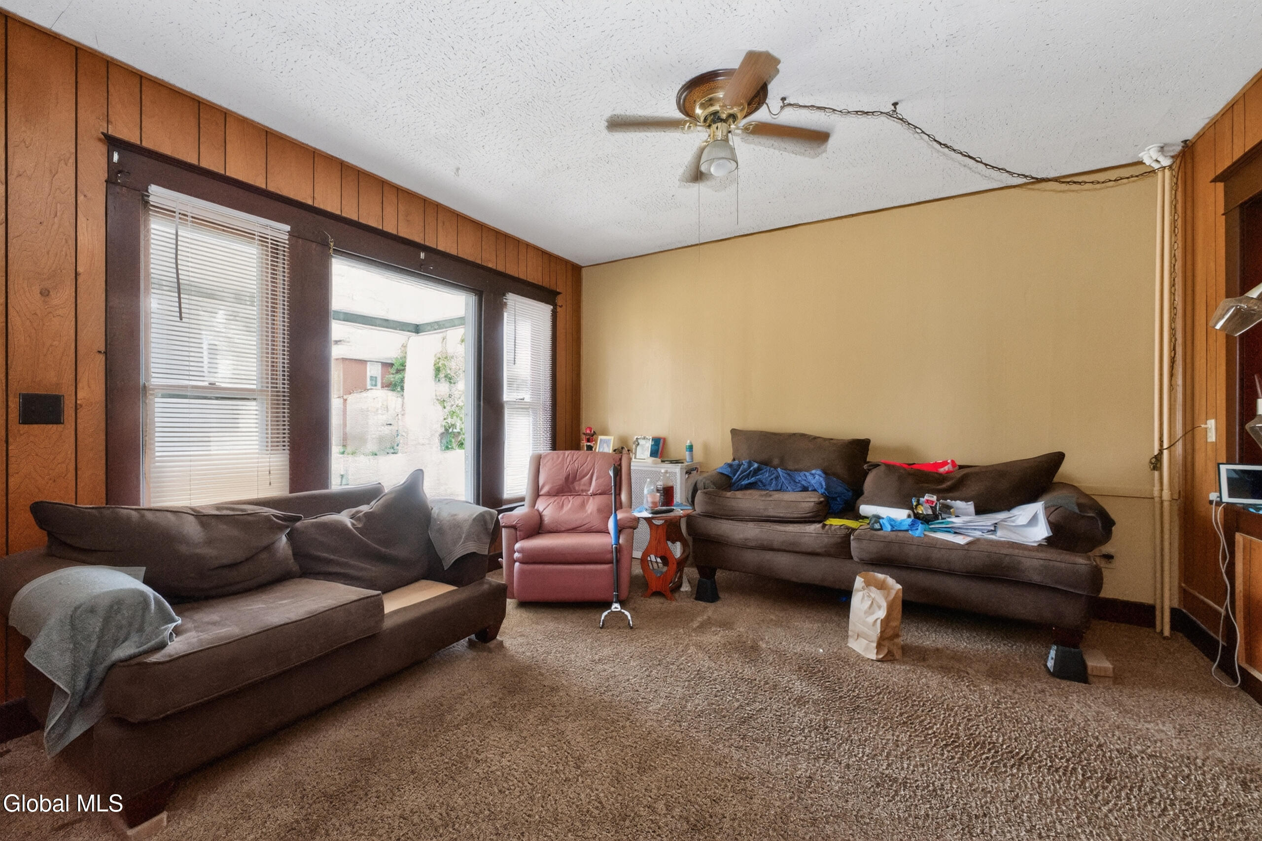 33 Osborne Road Albany, NY 12205 - Photo 7 of 31 1 Apt Down 2