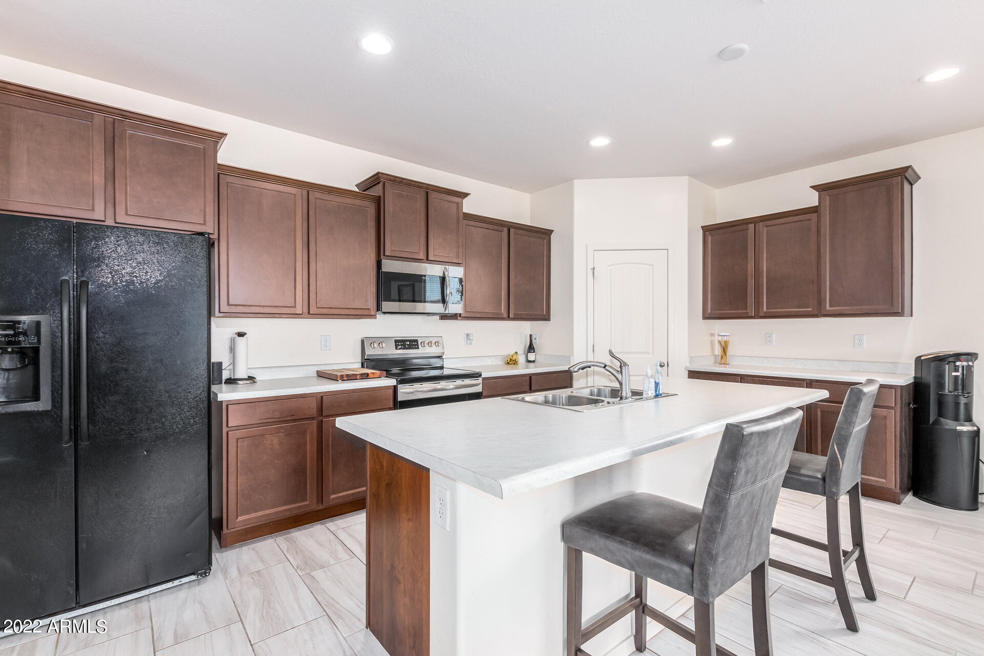 18608 West Williams Road Surprise, AZ 85387 - Photo 11 of 31 11