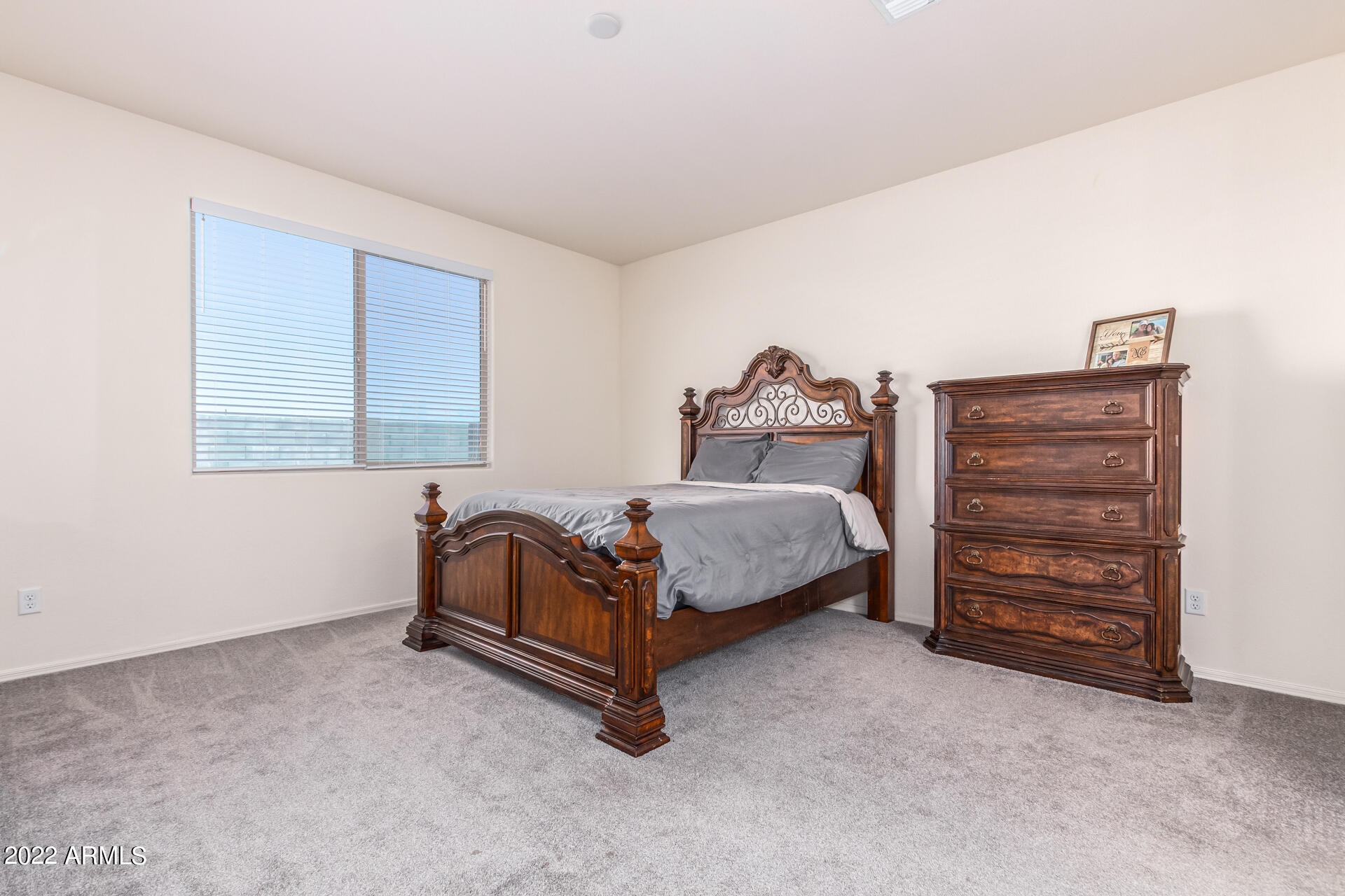 18608 West Williams Road Surprise, AZ 85387 - Photo 17 of 31 18