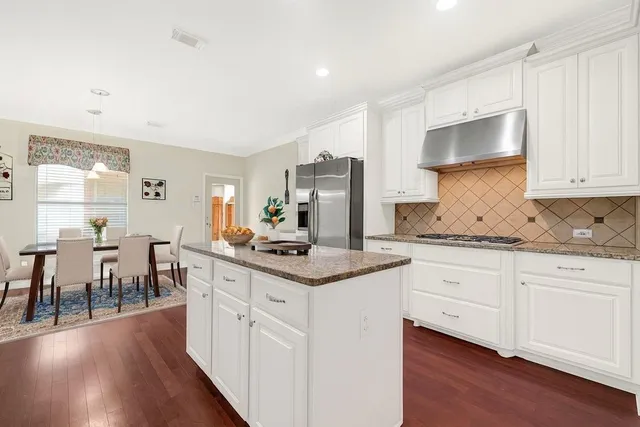 $3,500 | 3730 Arundel Gardens Lane, Sugar Land, TX 77498