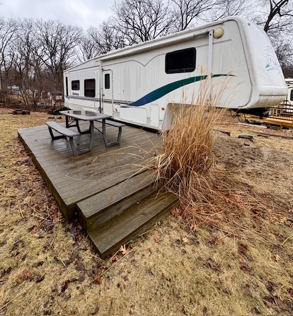 21-6 Woodhaven Sublette, IL 61367 - Photo 2 of 12