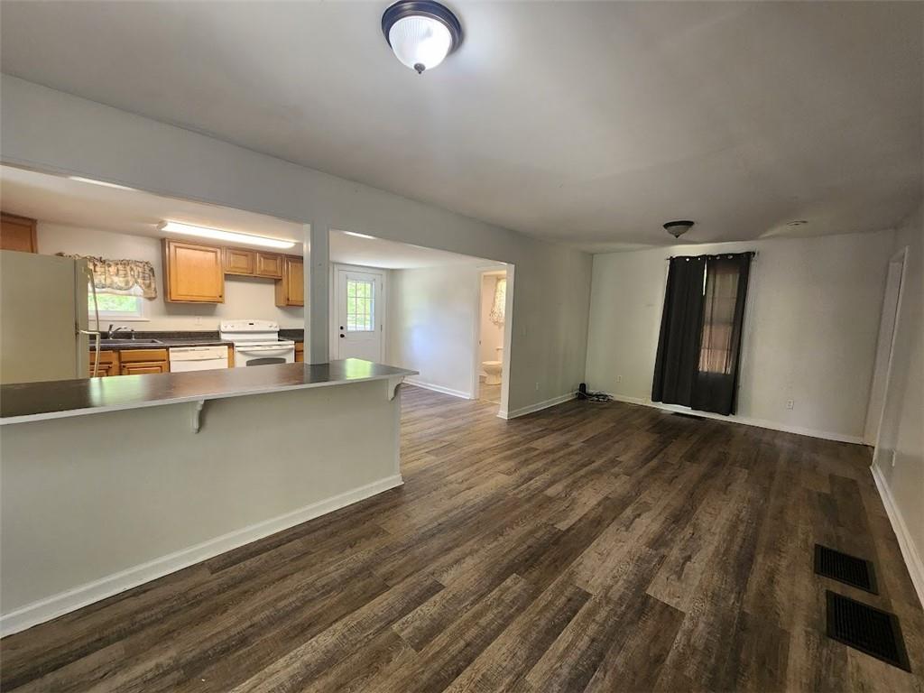 5525 Saddle Club Road Gainesville, GA 30506 - Photo 4 of 26