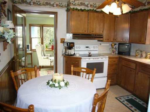 78 Southview Road McDonald, PA 15057 - Photo 4 of 8 Gallery Image 4