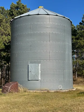 $900,000 | 142-ac Basswood Lake Road, Ponsford, MN 56575