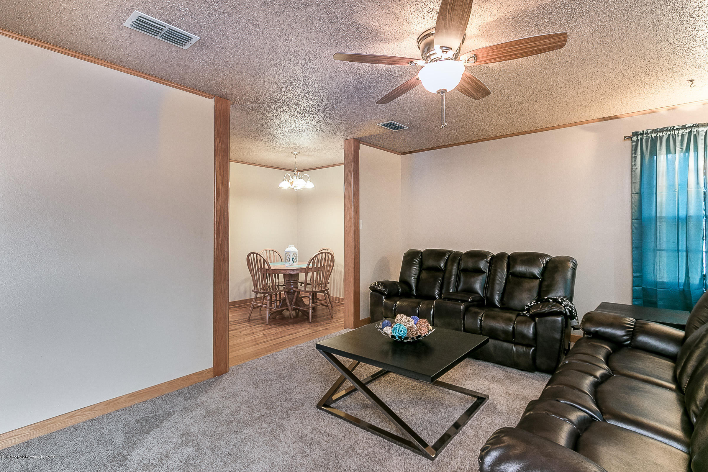 3612 Cline Road Amarillo, TX 79110 - Photo 4 of 15 Living Room 2