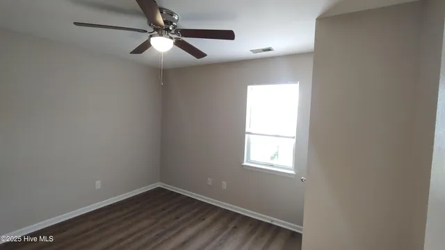 $2,200 | 813 South Dogwood Lane, Swansboro, NC 28584