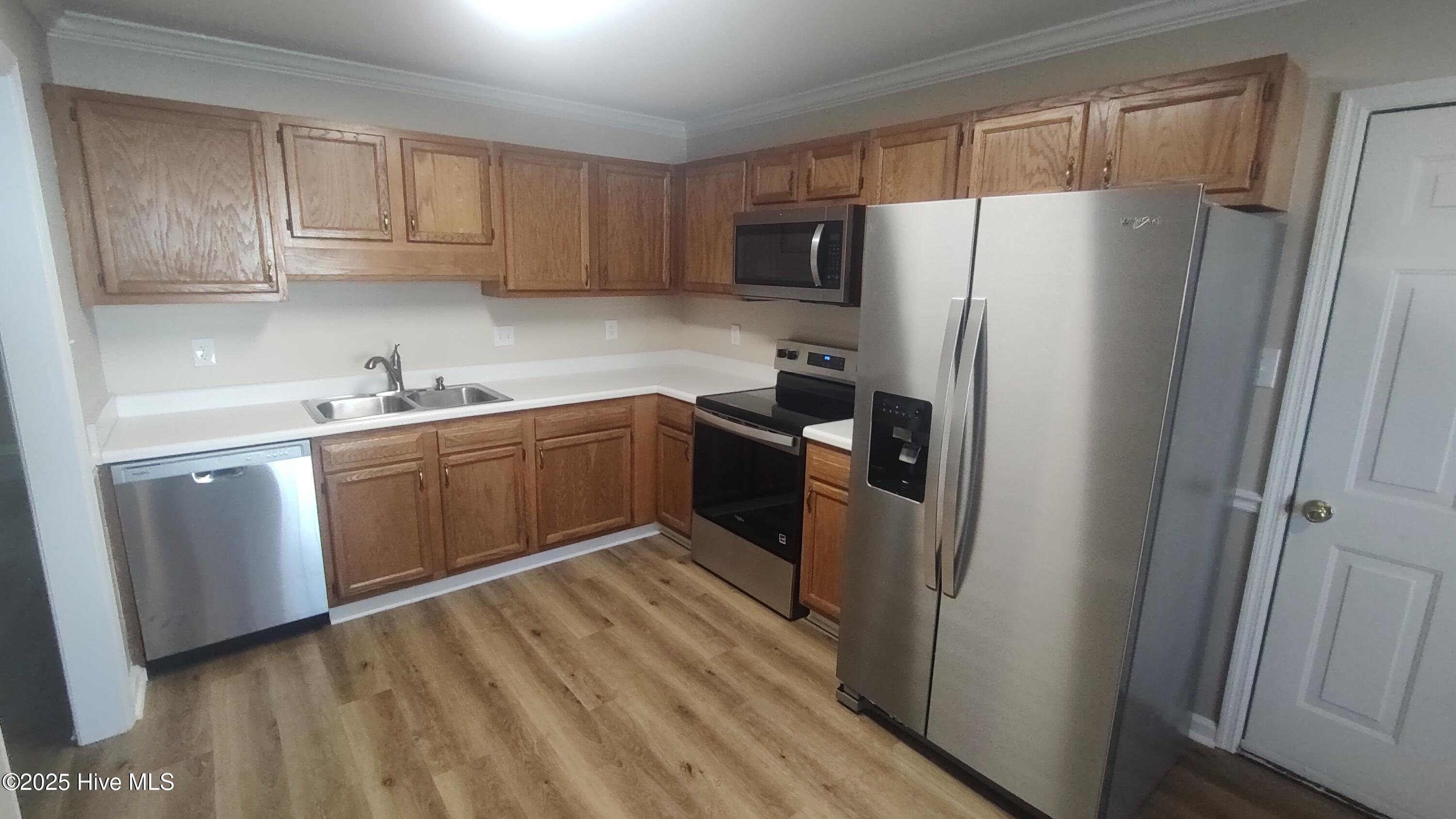 813 South Dogwood Lane Swansboro, NC 28584 - Photo 20 of 21 2025-11-28 14.35.21