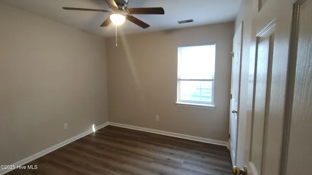 $2,200 | 813 South Dogwood Lane, Swansboro, NC 28584