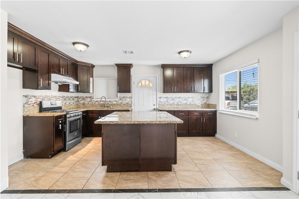 11326 Ranchito Street El Monte, CA 91732 - Photo 6 of 19