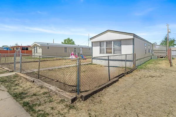 $87,000 | 2115 Country Lane, Amarillo, TX 79118