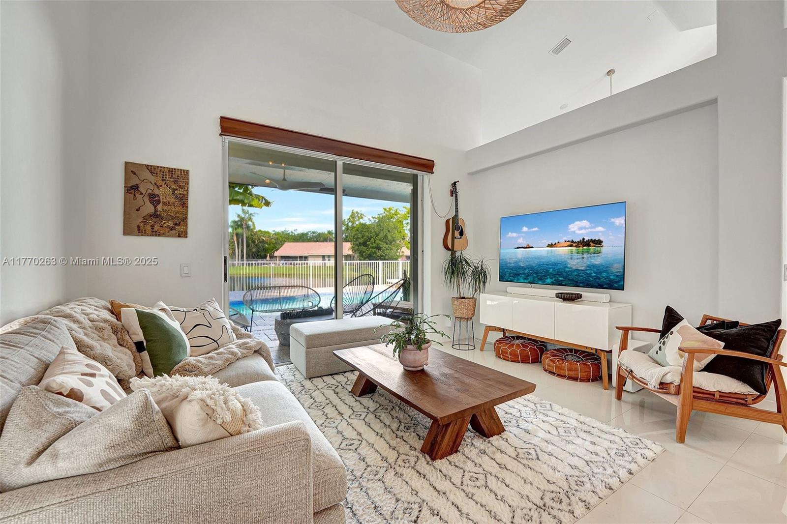 1055 San Luis Rey Weston, FL 33326 - Photo 17 of 75