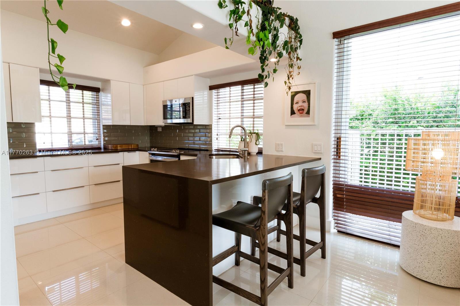 1055 San Luis Rey Weston, FL 33326 - Photo 21 of 75