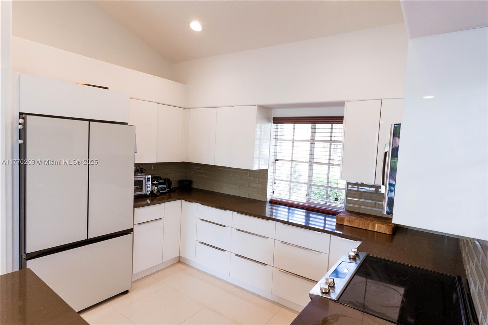 1055 San Luis Rey Weston, FL 33326 - Photo 23 of 75