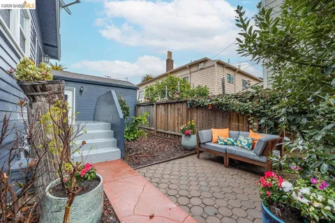 $498,000 | 1538 20th Avenue, Oakland, CA 94606