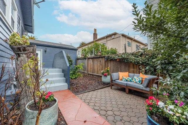 $498,000 | 1538 20th Avenue, Oakland, CA 94606