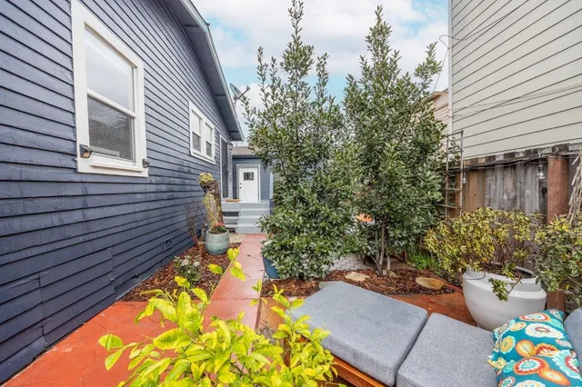 $498,000 | 1538 20th Avenue, Oakland, CA 94606