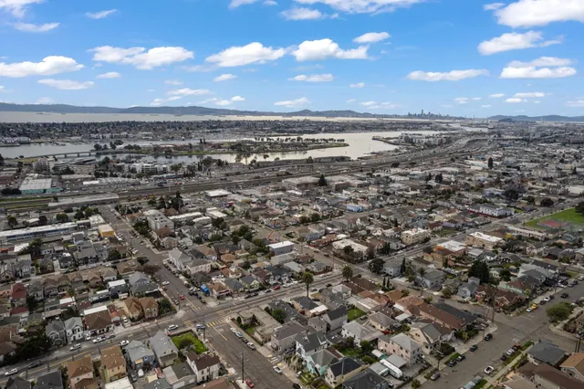 $498,000 | 1538 20th Avenue, Oakland, CA 94606