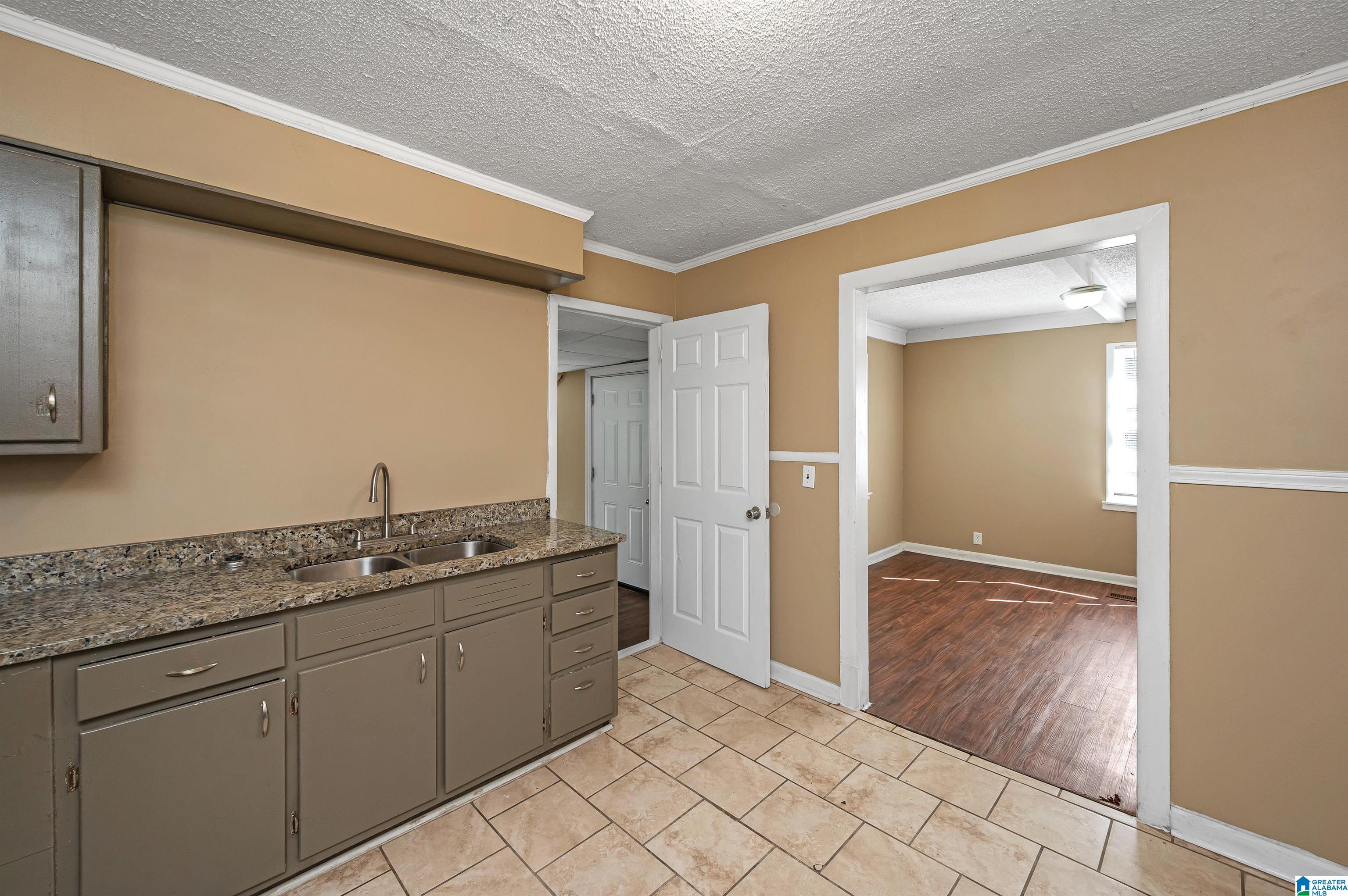2877 Valley View Circle Adamsville, AL 35005 - Photo 15 of 34