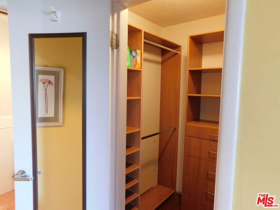 740 North Kings Road, Unit 201 Los Angeles, CA 90069 - Photo 13 of 20 a view of walk in closet