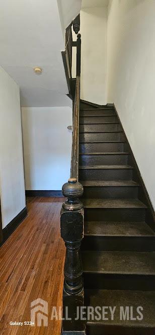 212 3rd Street Newark, NJ 07107 - Photo 23 of 29