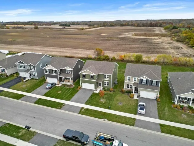 $3,100 | 10463 Morse Place, Crown Point, IN 46307