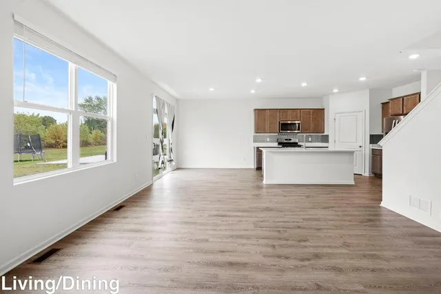 $3,100 | 10463 Morse Place, Crown Point, IN 46307