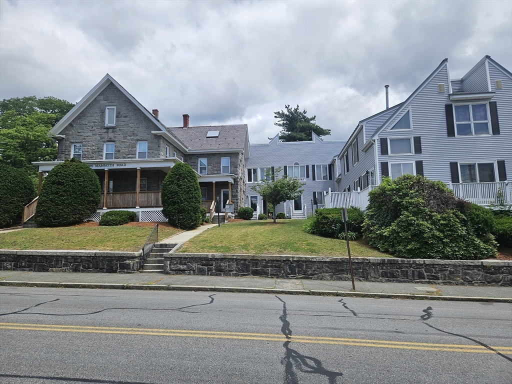 325 Mammoth Road, Unit 1 Lowell, MA 01854 - Photo 4 of 16