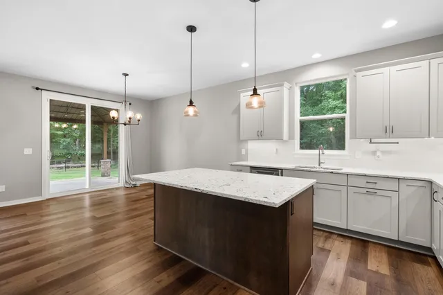 $575,000 | 10321 East C Avenue, Richland, MI 49083