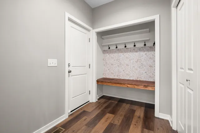 $575,000 | 10321 East C Avenue, Richland, MI 49083