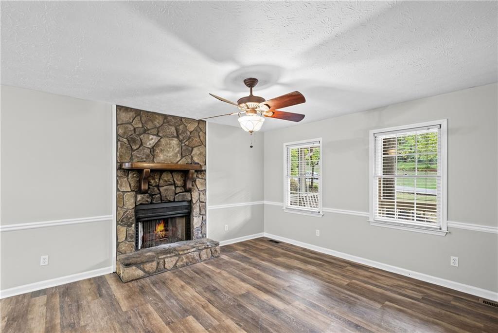 1925 Morgan Trace Canton, GA 30115 - Photo 6 of 32