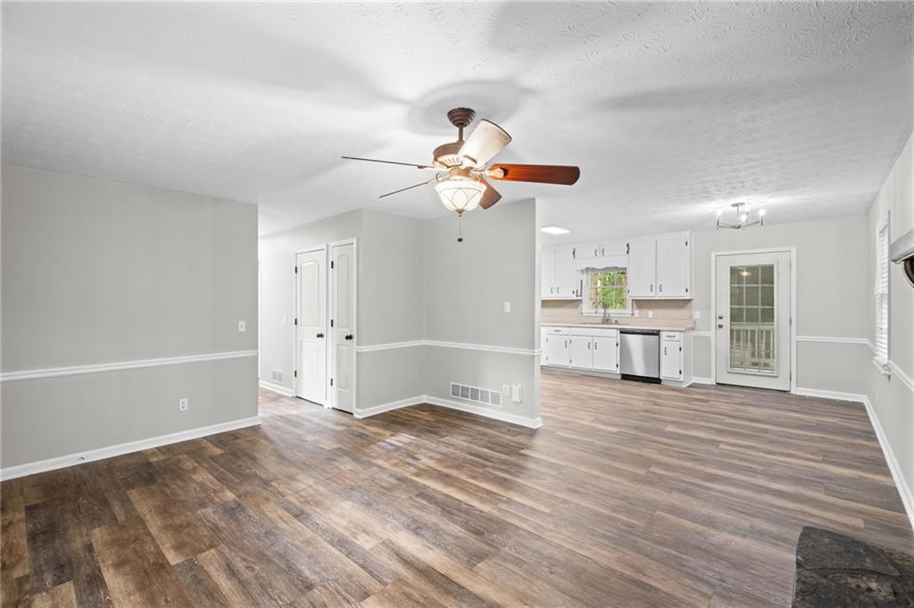 1925 Morgan Trace Canton, GA 30115 - Photo 8 of 32