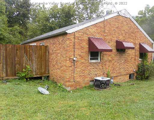 2028 Old Miller Road Huntington, WV 25701 - Photo 3 of 8 Exterior Front.