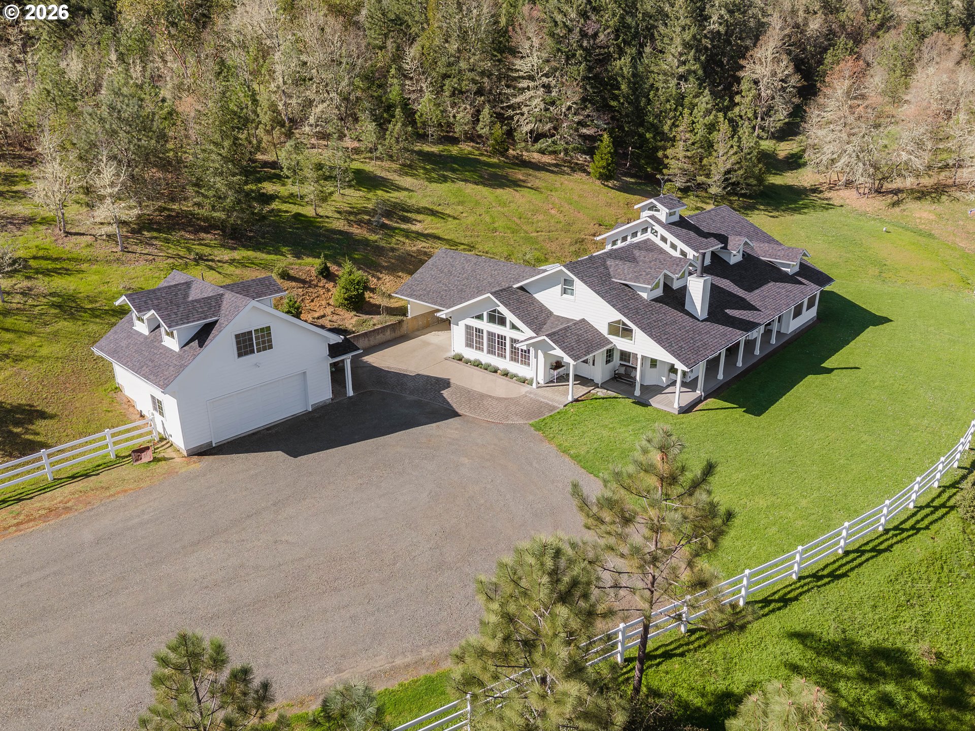 3849 Cole Road Oakland, OR 97462 - Photo 1 of 48