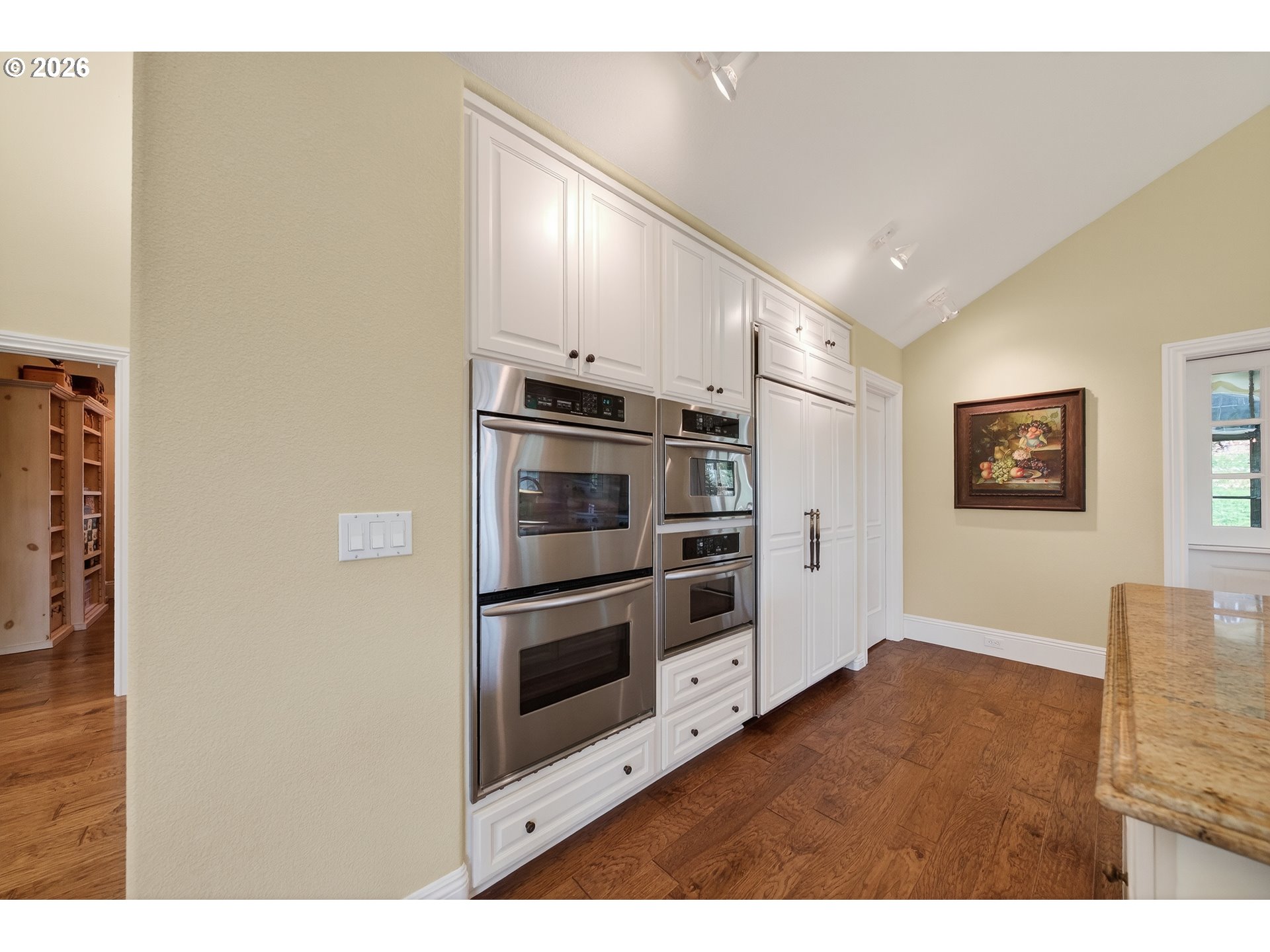 3849 Cole Road Oakland, OR 97462 - Photo 12 of 48