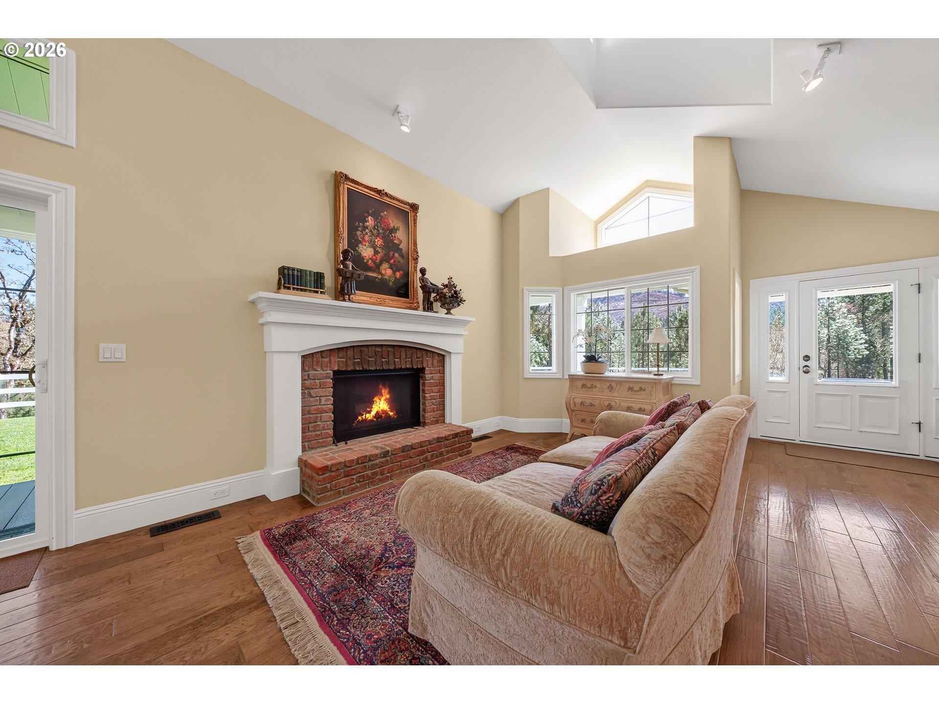 3849 Cole Road Oakland, OR 97462 - Photo 8 of 48