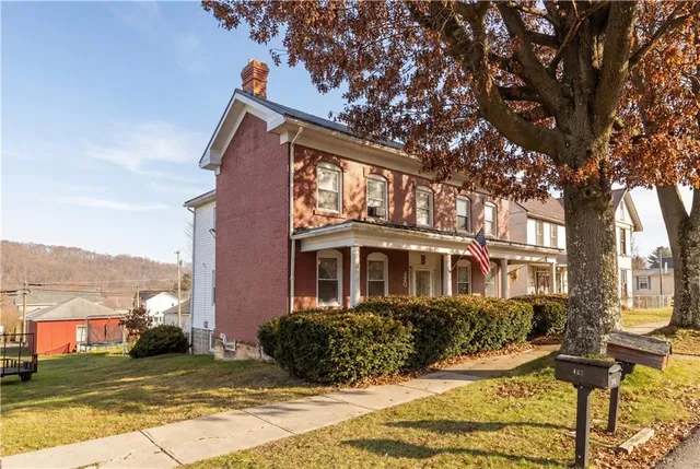 $175,000 | 420 Grant Street, East Brady, PA 16028