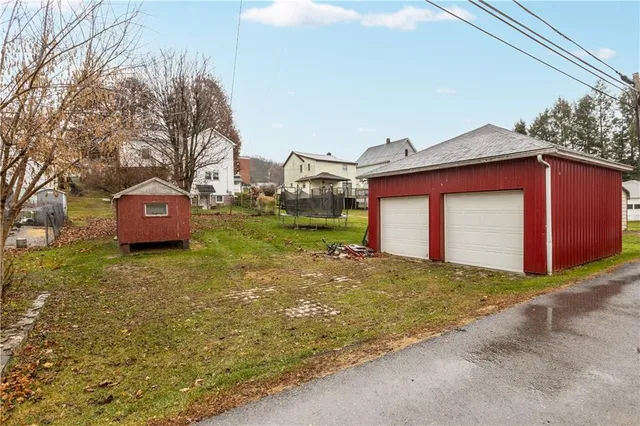 $175,000 | 420 Grant Street, East Brady, PA 16028