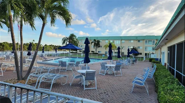 $204,900 | 35 Colonial Club Drive, Unit 203, Boynton Beach, FL 33435