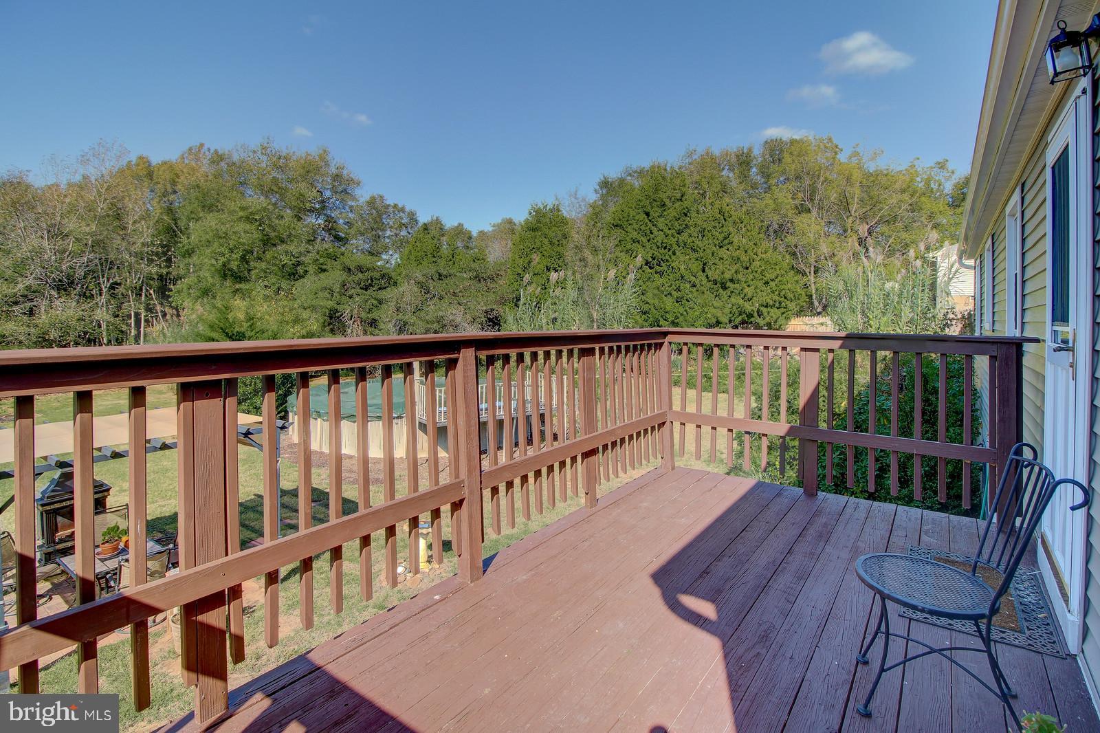 331 Juliustown Road Columbus, NJ 08022 - Photo 22 of 26 a balcony with wooden floor and outdoor space