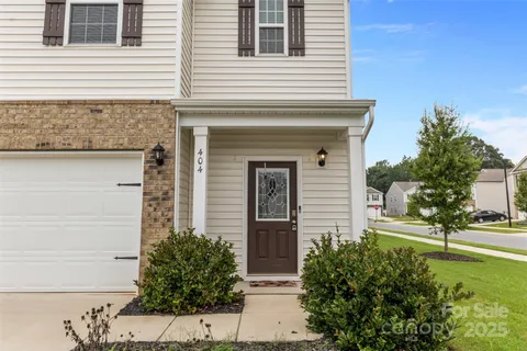 $390,000 | 404 Misty Law Lane, Clover, SC 29710